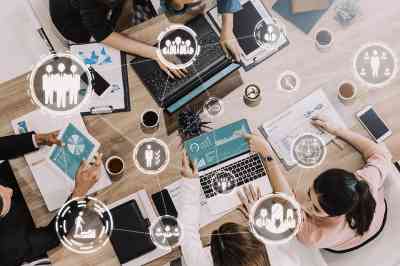 Teammeeting - © InfiniteFlow - stock.adobe.com